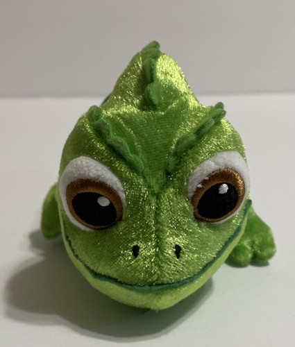 Disney parks tangled pascal - disney,
